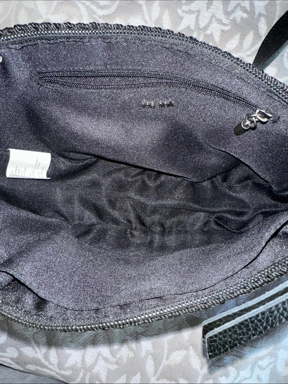 The Sak Tess Sling